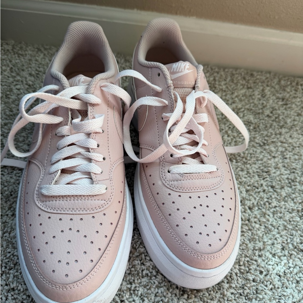 Nike Women's Soft Pink Sneakers